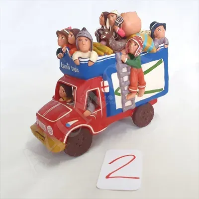 Grand Camion Travailleurs Péruviens en Céramique — Thumbnail 3