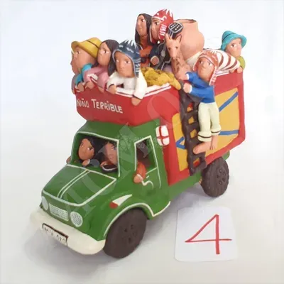 Grand Camion Travailleurs Péruviens en Céramique — Thumbnail 5
