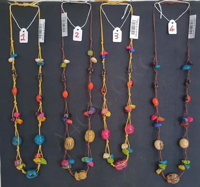 Collier Éclats Tagua et Graines Multicolore