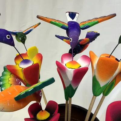 Colibri et Fleur en Balsa