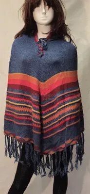 Poncho Delphina Capuche Bleu Vif en alpaga — Miniature 2