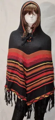 Poncho Delphina Capuche Noir en alpaga — Thumbnail 1