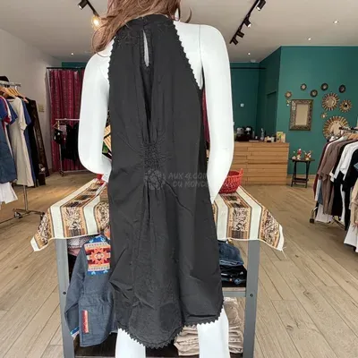 Robe Alicia Noire sans manche coton — Thumbnail 3