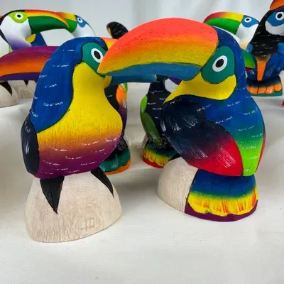 Toucans en Balsa 8 cm — n°4 — Miniature 1